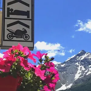 Avec Garage Motos Lanslebourg-Mont-Cenis